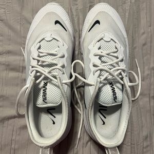 Nike women’s Air Max Sequent size 8.5
